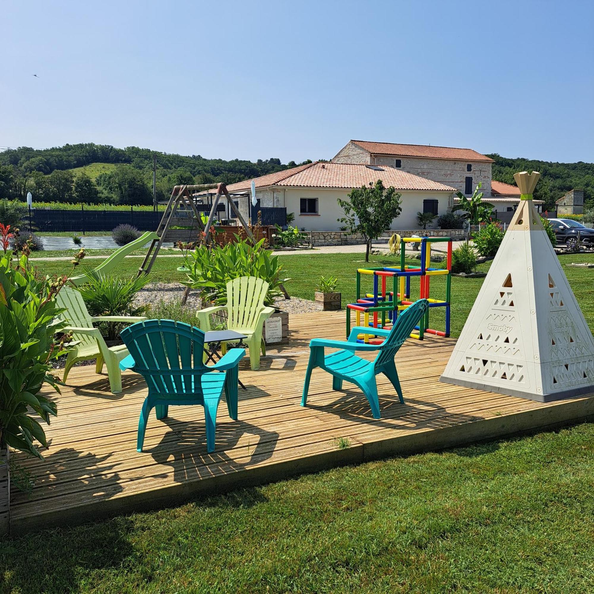 Le Domaine Vesque Villa Saint-Pierre-de-Clairac Buitenkant foto